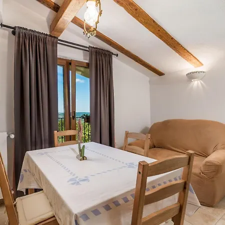 Apartman Rona & Mea Vista Buzet